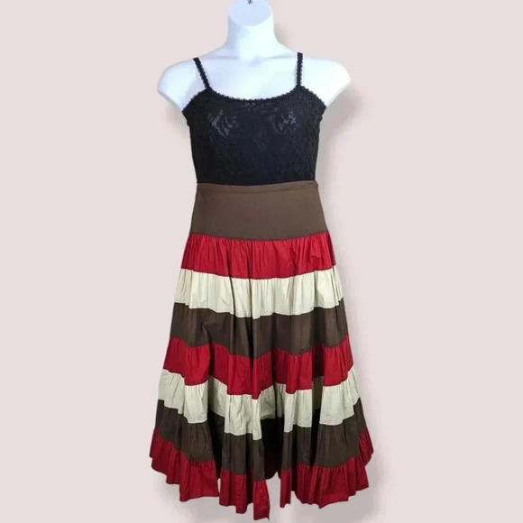 V. Jessica Layered Peasant Skirt - Picture 3 of 7